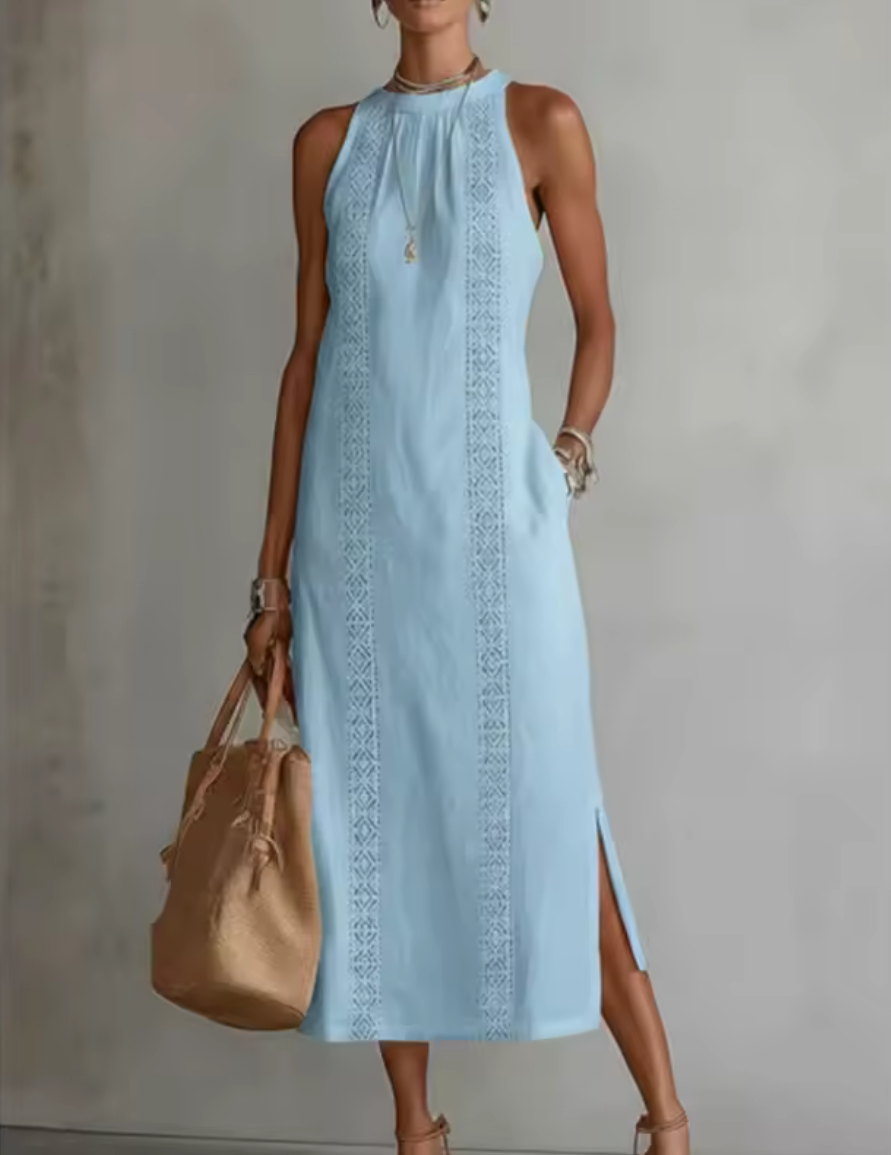 Vestido vaquero con estampado de encaje.