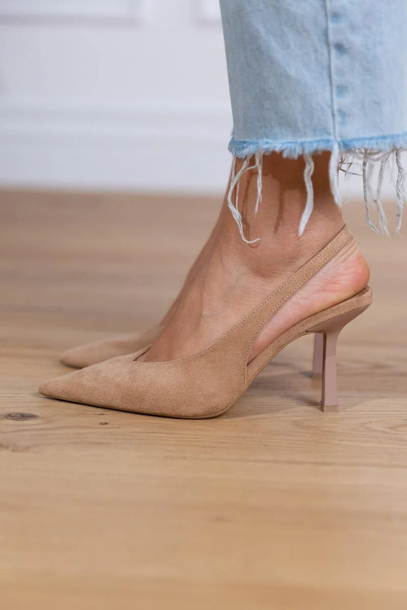 Malena | Tacones bajos color beige